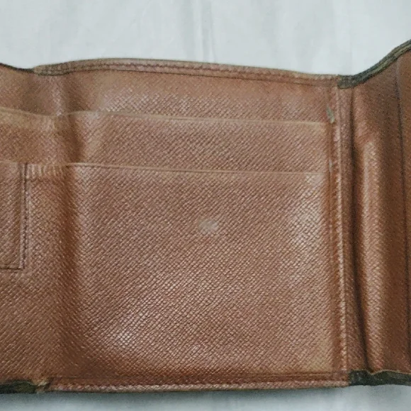 Louis Vuitton Monogram Envelope Wallet - Dark Brown with Gold Hardware - Picture 7 of 16